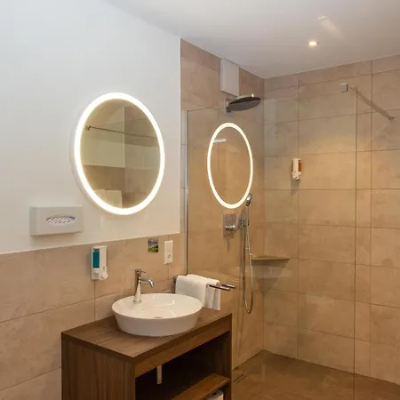 Hotel Waldblick 3*