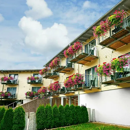 Hotel Waldblick 3*